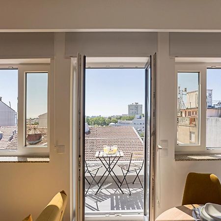 Urban House By Lovelystay Porto Exterior photo