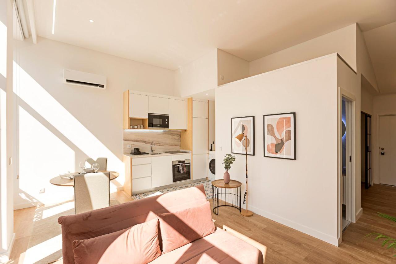 Urban House By Lovelystay Porto Exterior photo