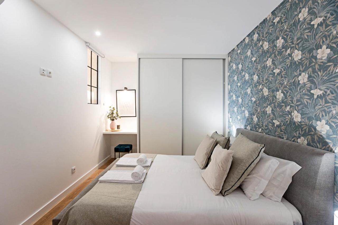 Urban House By Lovelystay Porto Exterior photo