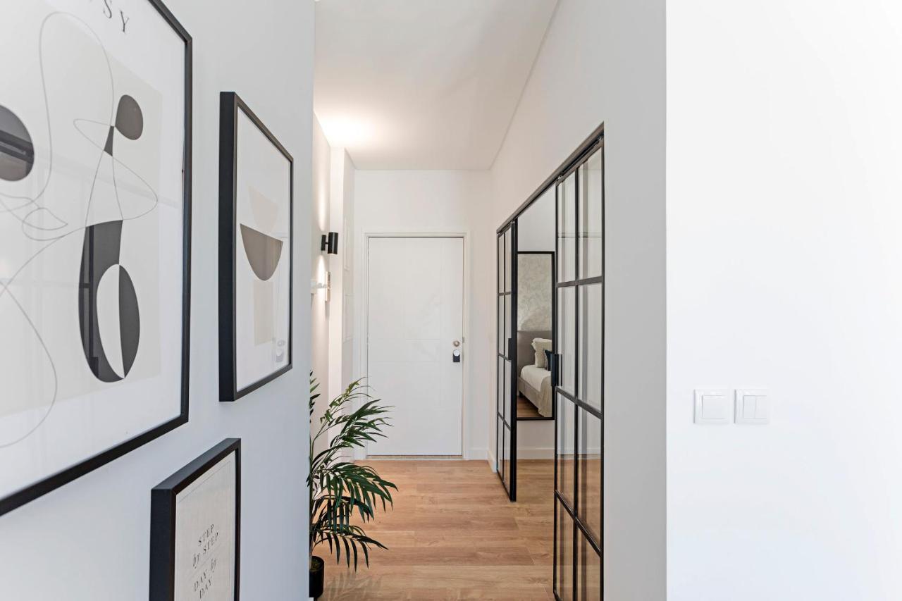 Urban House By Lovelystay Porto Exterior photo