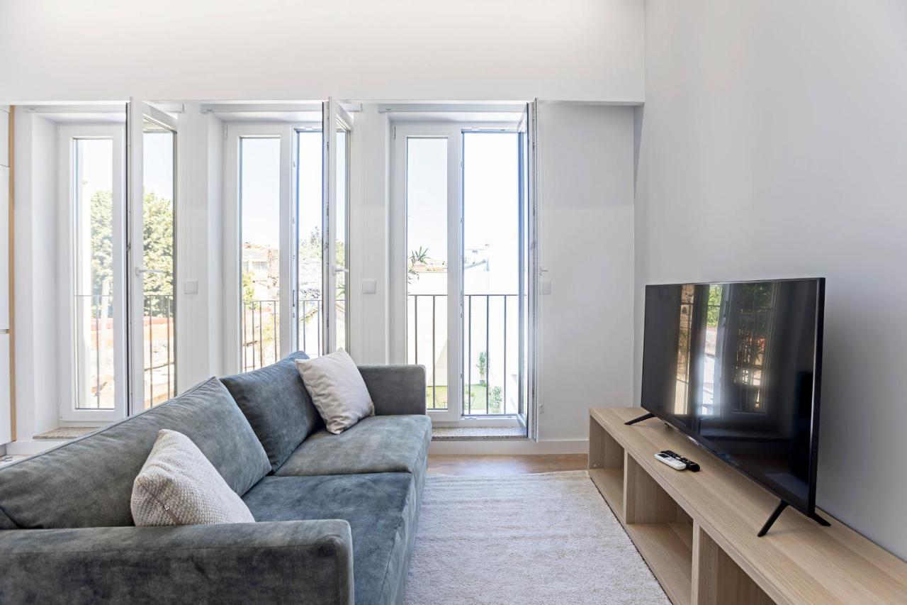 Urban House By Lovelystay Porto Exterior photo