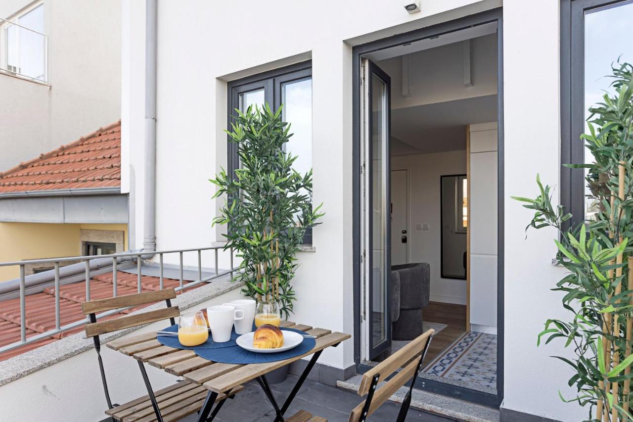 Urban House By Lovelystay Porto Exterior photo