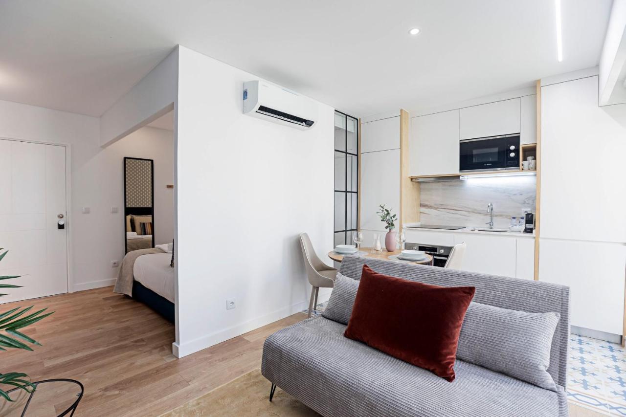 Urban House By Lovelystay Porto Exterior photo